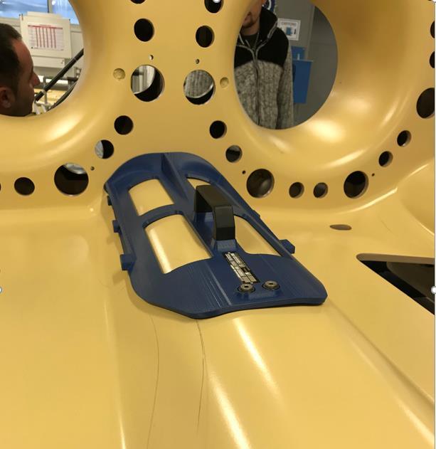 Atelier de fabrication aéronautique de haute précision Heratech, usinage et parachèvement de pièces complexes